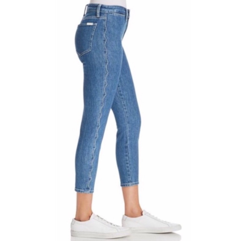 Joe’s Jeans The Charlie in Dollie Crop